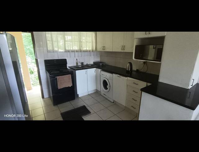 2 BEDROOM APARTMENT FOR SALE IN RENNIES BEACH